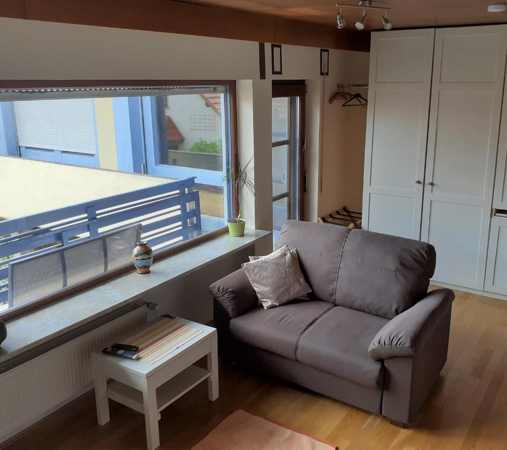 Buedingen-Ferienwohnung Bausch Екстериор снимка
